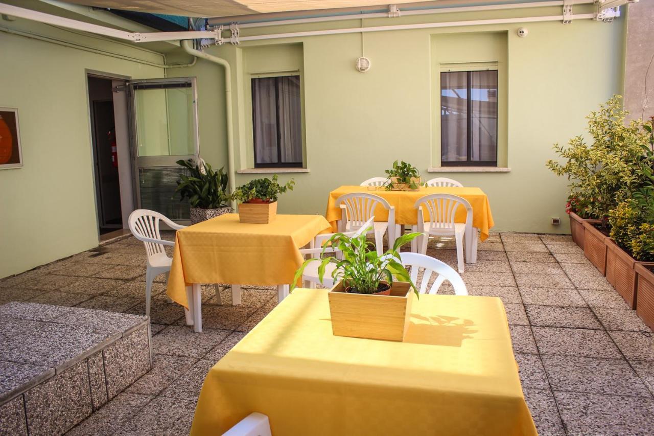 Hotel Centrale Este Exterior photo