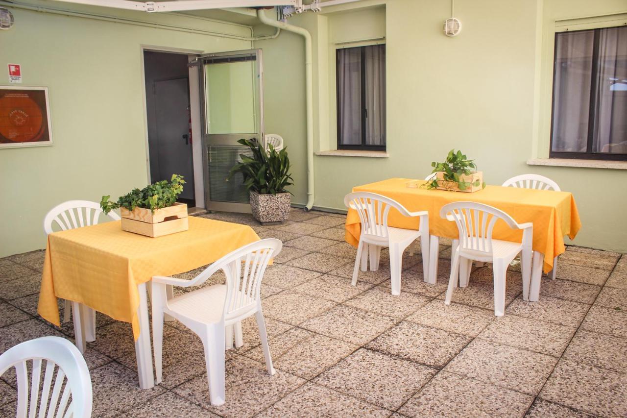 Hotel Centrale Este Exterior photo